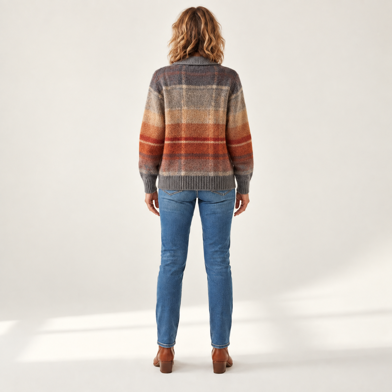Edith - Ombré-gebreid vest voor de herfst - back view
