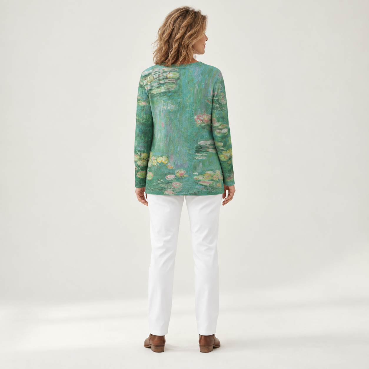 Annegret - Groen vest met waterleliemotief - back view