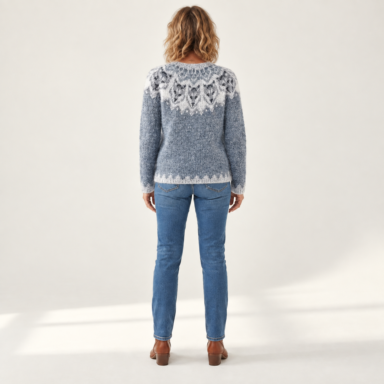 Jamie - Vintage trui - back view