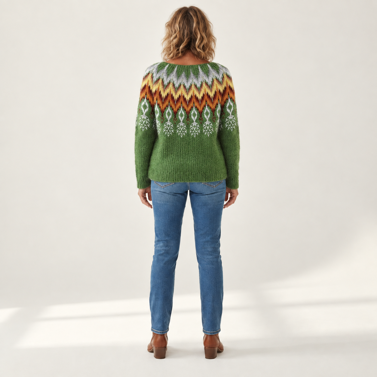 Emily - Vintage trui - back view