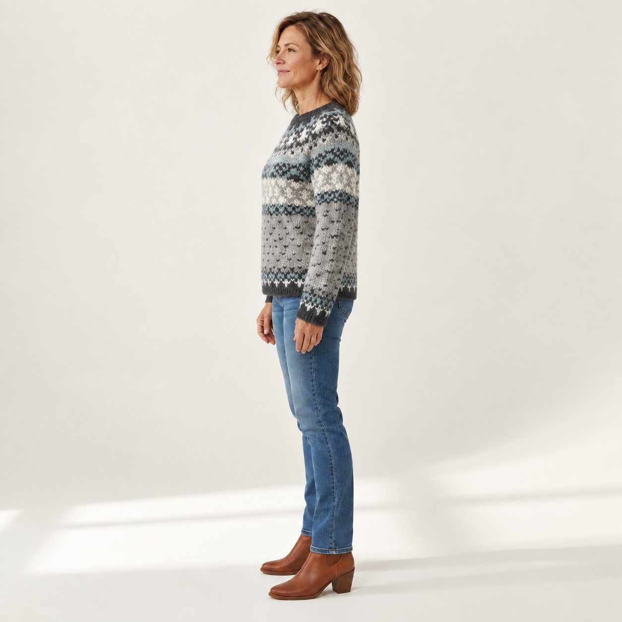 Erica - Vintage trui - side view