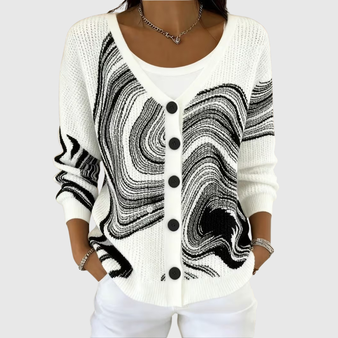 Lena - Comfortabele gebreide cardigan met knopen - original product image