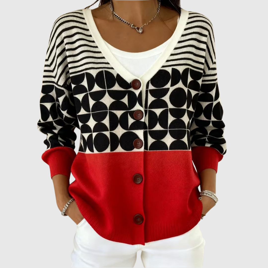 Magdalena - Comfortabele gebreide cardigan met knopen - original product image