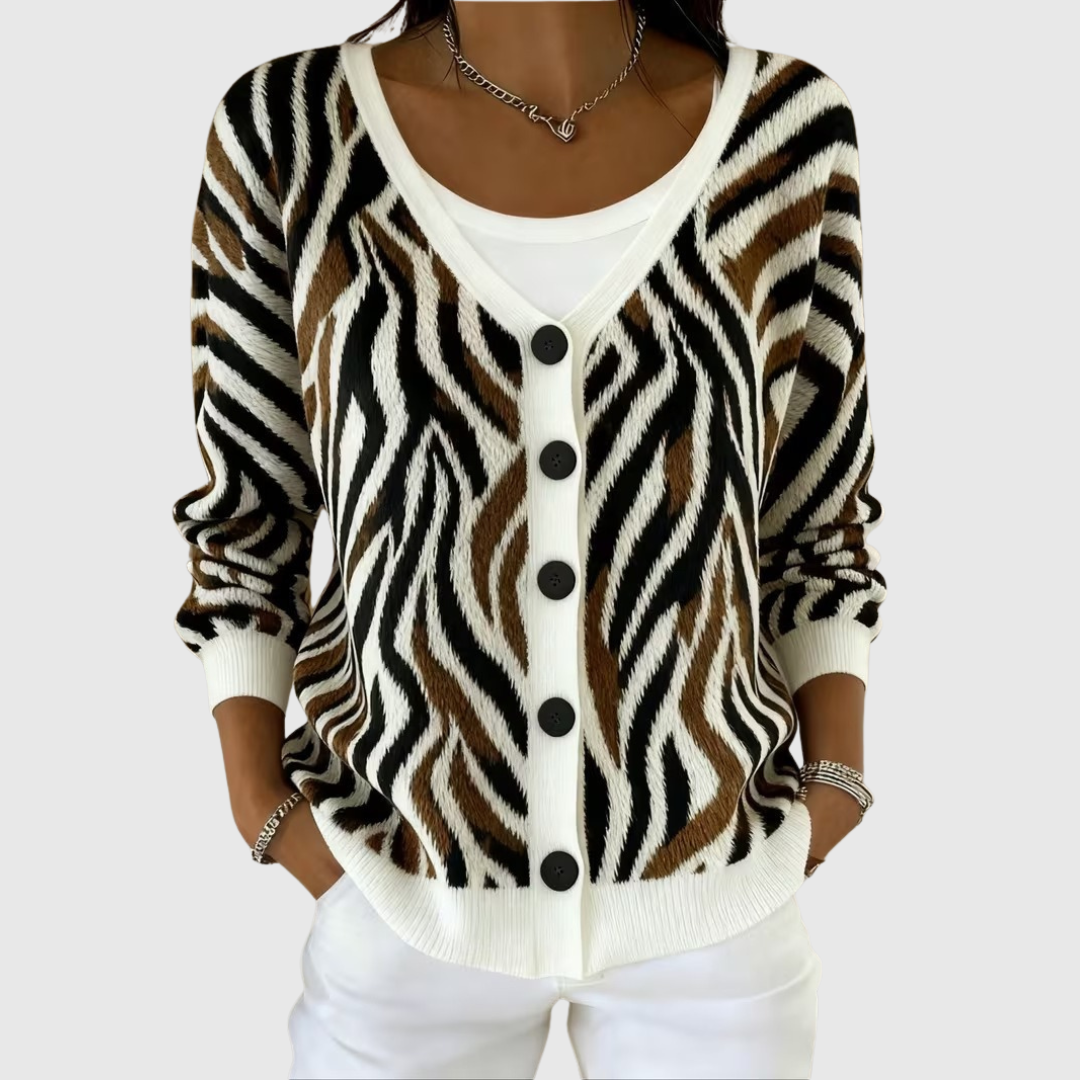 Katharina - Comfortabele gebreide cardigan met knopen - original product image