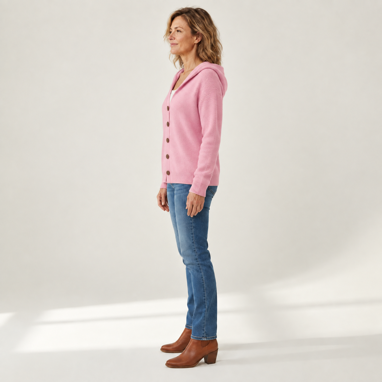 Anna - Comfortabele gebreide trui met capuchon - side view