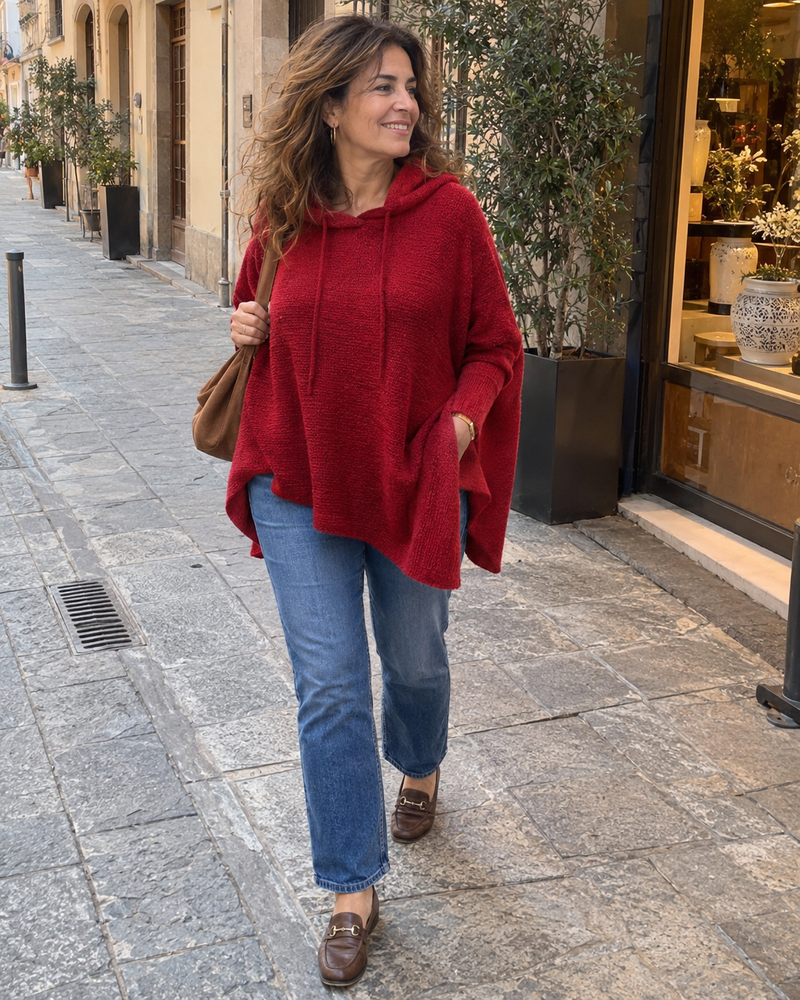 Gebreide poncho met capuchon in wit