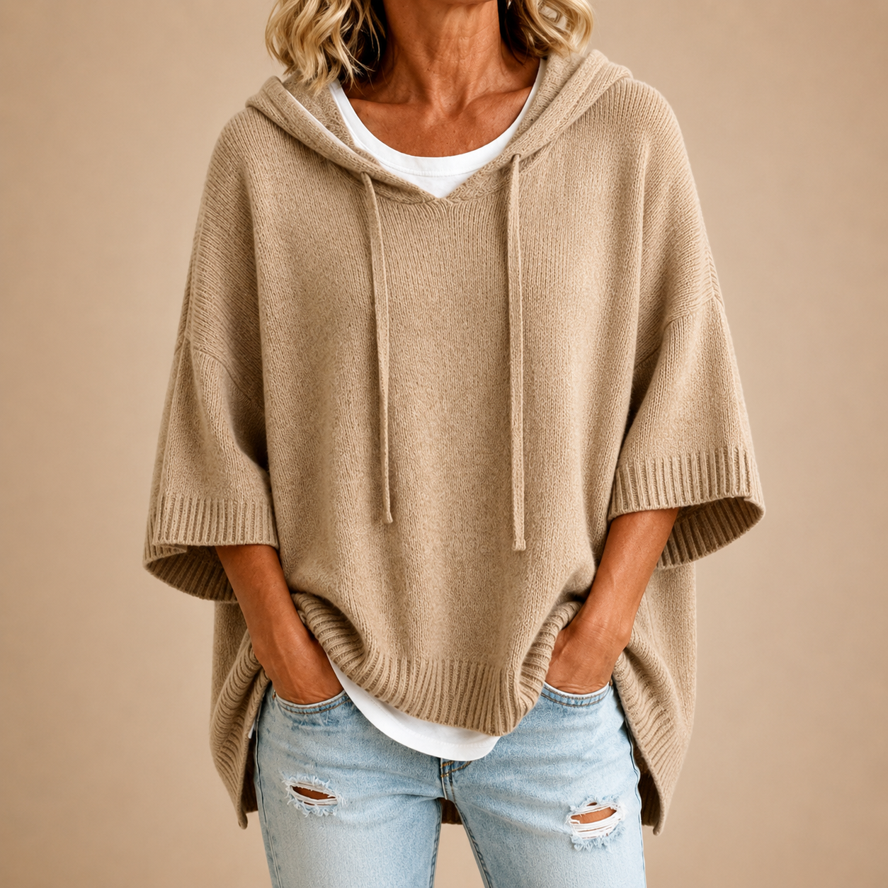 Gebreide poncho met capuchon in khaki