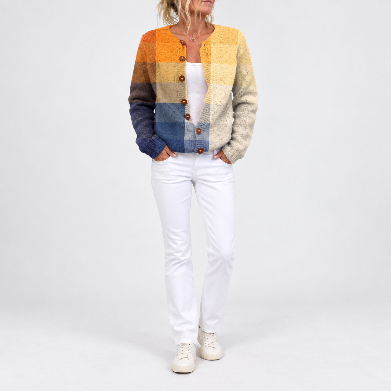 Dagmar - Vest met blokpatroon in oker & blauw - voorkant
