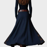 Berdien - Maxi-jurk van marineblauwe suédine met riem