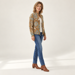 Brigitte vest met model - zijaanzicht
