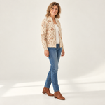 Ingrid vest met model - zijaanzicht