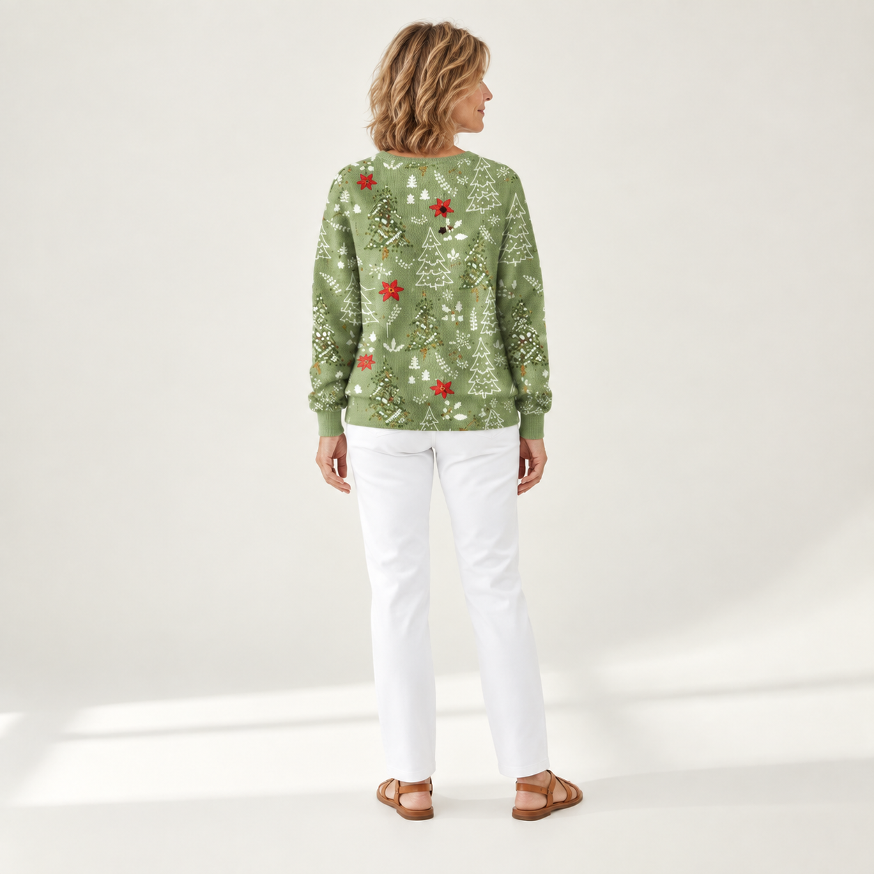 Marloes kersttrui in groen - model achterzijde