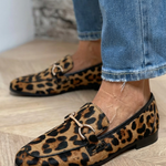 Adrianna - Gedurfde mocassins met luipaardprint