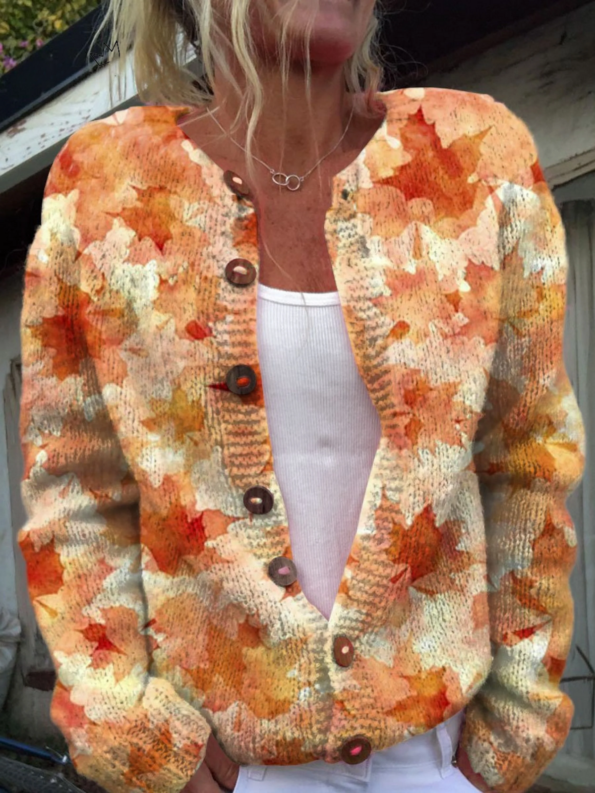 Andrea - Vest met herfstachtig bladerenpatroon