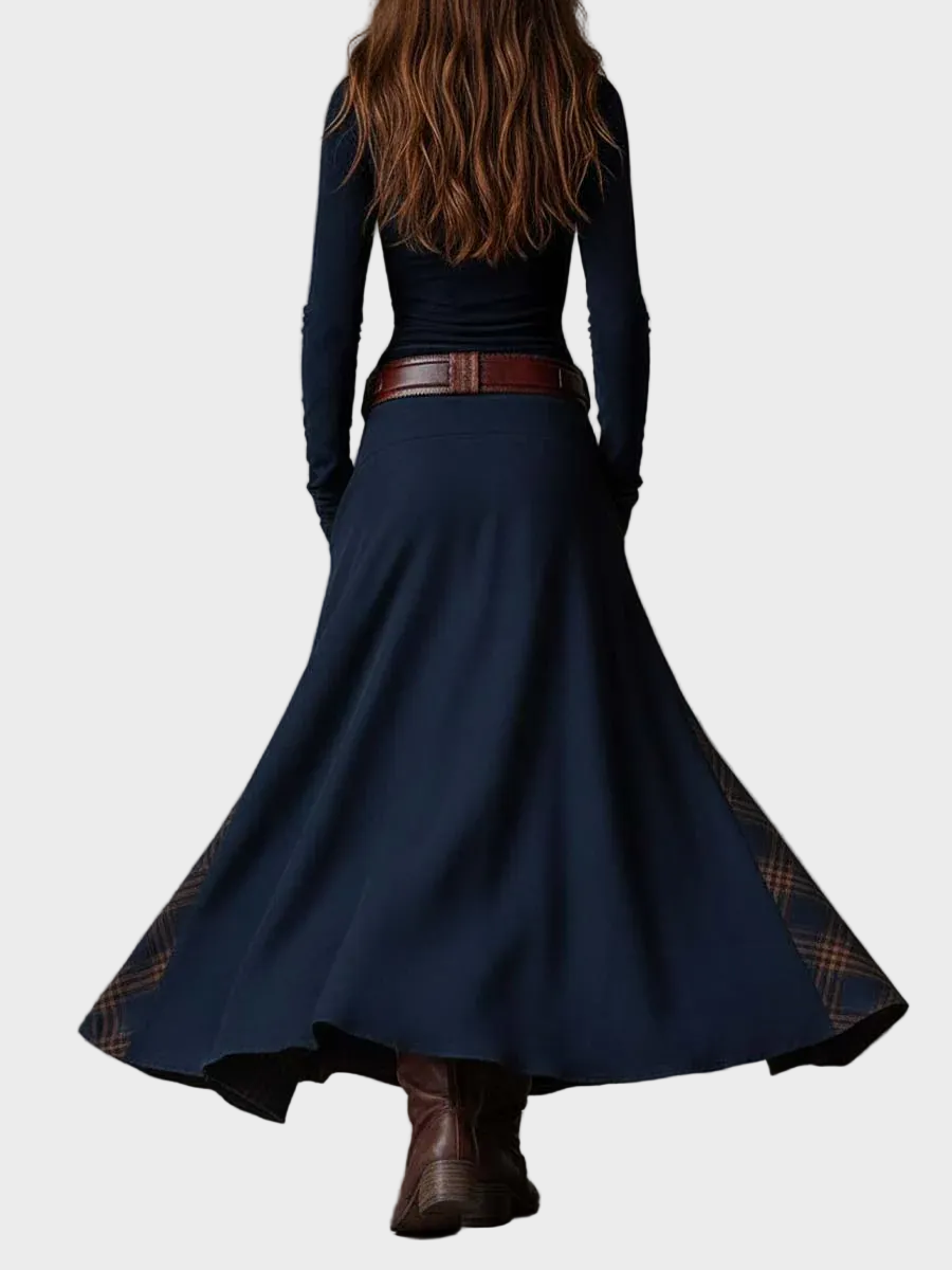 Berdien – Navy Suede-Effect Maxi Dress
