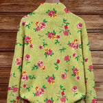 Elke - Groen vest met bloemenpatroon