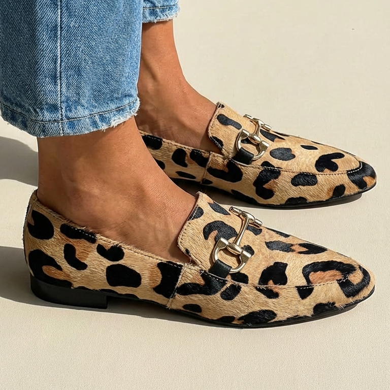 Eloise - Moderne platte schoenen met savanneprint