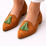 Freya - Mocassins met pompon