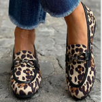 Genève - Moderne mocassins met luipaardprint