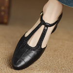 Greta - Klassieke leren schoenen met T-band en gevlochten detail