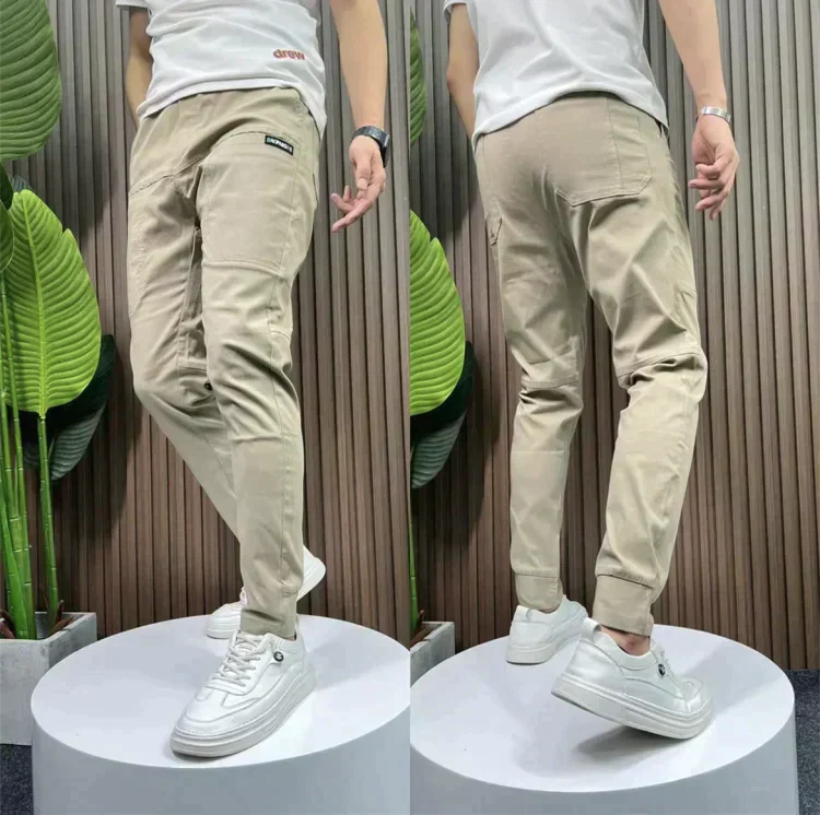 Koen - Stretchy cargo jeans