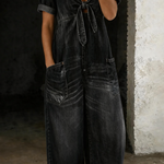 Lidwien - Korte jumpsuit met korte mouwen en V-hals