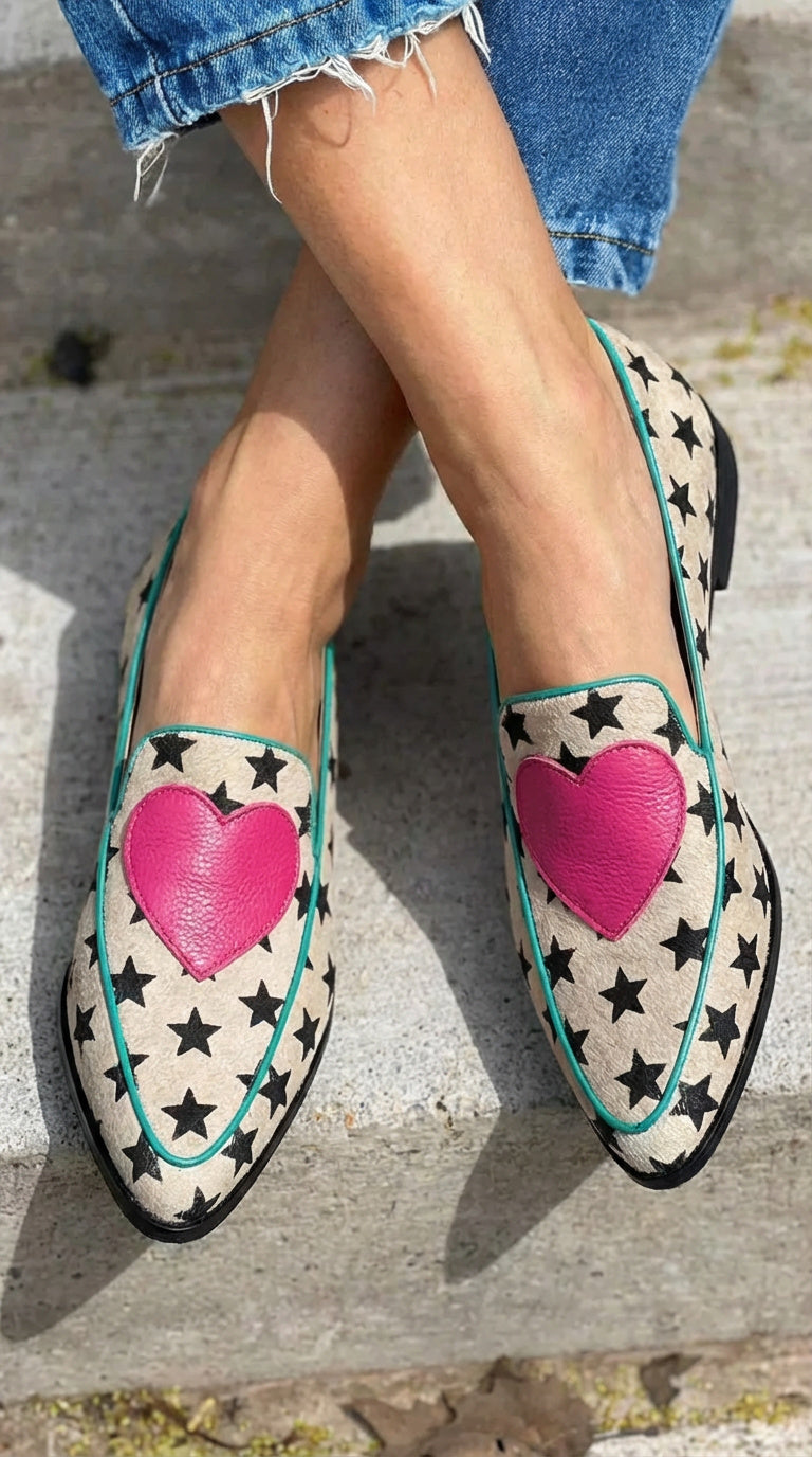 Marisol - Mocassins met speelse hartjes