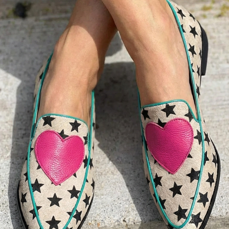 Marisol - Mocassins met speelse hartjes