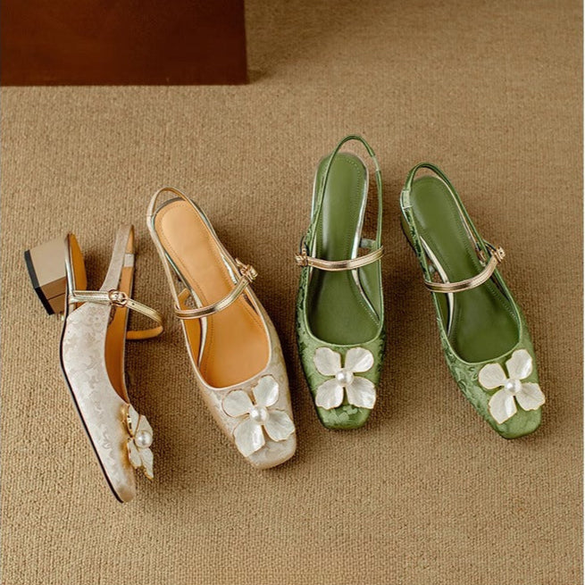 Mathilde - Elegante damesschoenen met bloemdetail