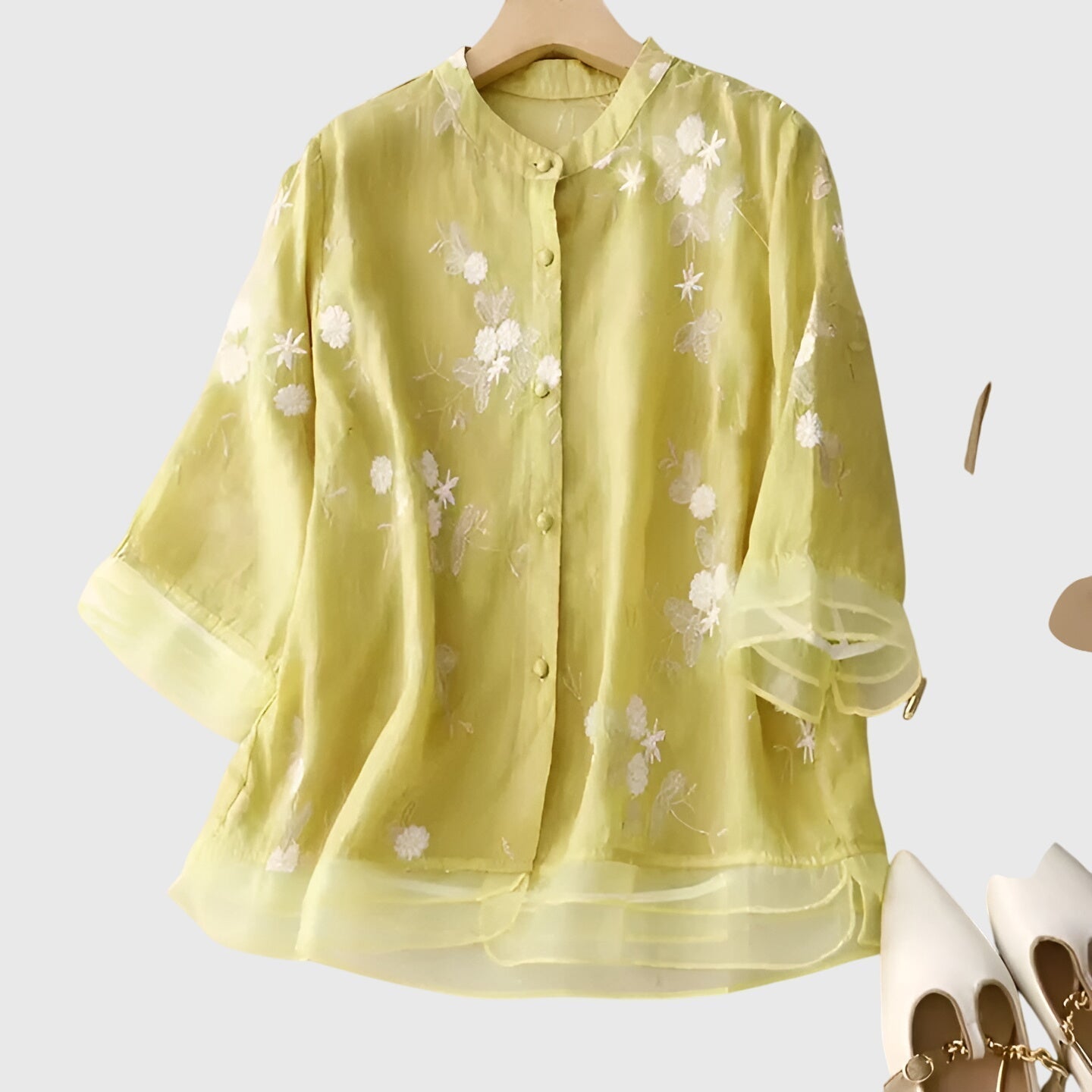 Nellie - Elegante top met geborduurde bloemen