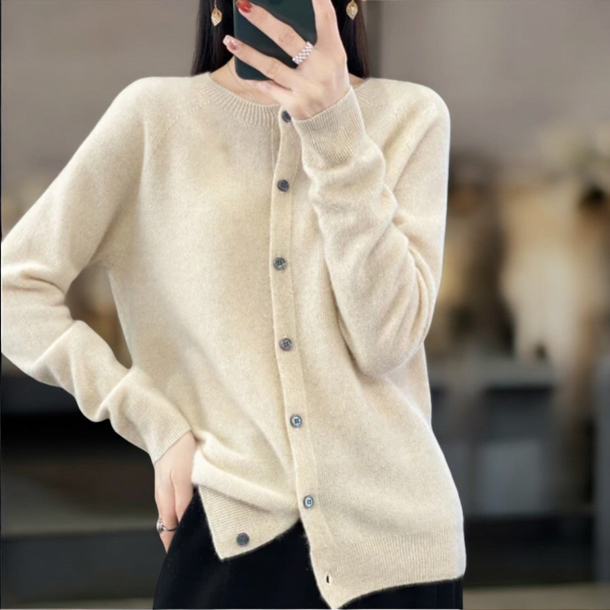 Nikita - Elegante knoopjes cardigan