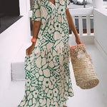 Romy - Losse jurk met V-hals en print