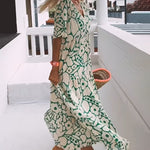 Romy - Losse jurk met V-hals en print