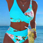Ylva - Bikini met contrasterend bloemenpatroon en split